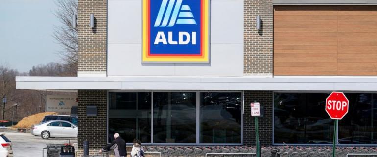 Aldi to buy 400 Winn-Dixie, Harveys groceries in Southern US