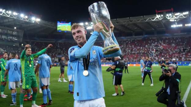 Chelsea sign Cole Palmer from Manchester City in £42.5m deal