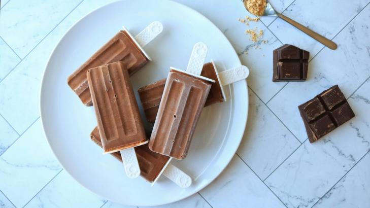 Make Perfectly Fudgey Fudge Pops With Silken Tofu