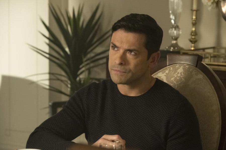 Hiram-Reveals-His-True-Plans-South-Side.jpg