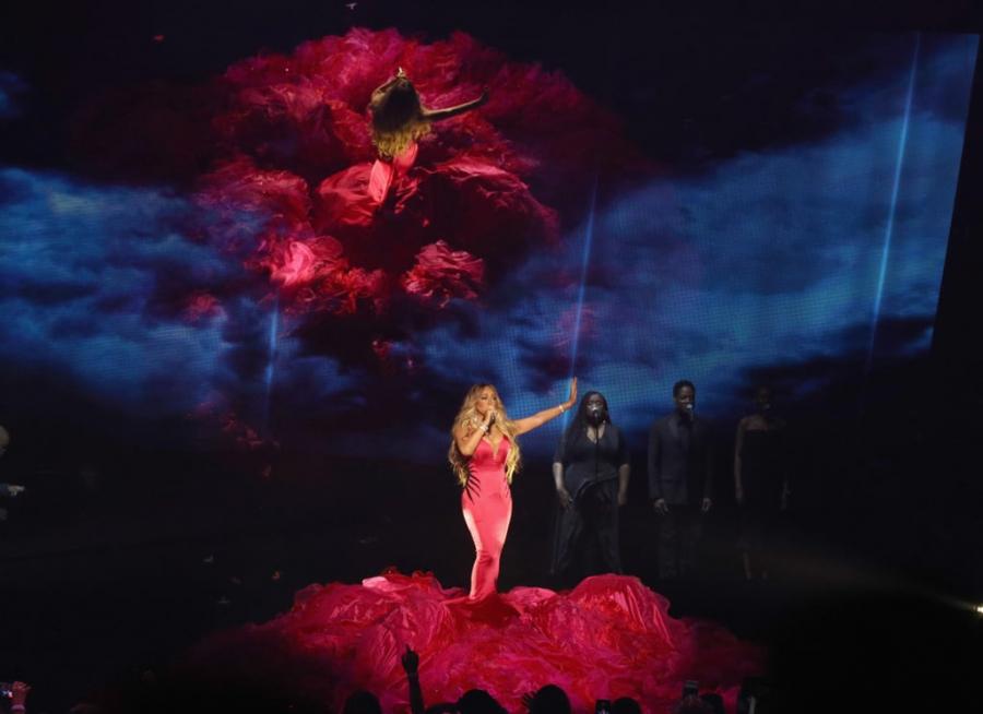 Mariah-Carey-2018-American-Music-Awards-Performance-Video.jpg