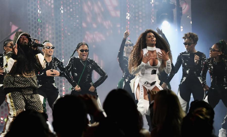 Ciara-Missy-Elliott-2018-American-Music-Awards-Video.jpg