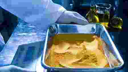 20mar2019---concentrado-de-uranio-chamado-de-yellow-cake-e-produzido-pela-inb-1553098308437_v2_450x253.jpgx