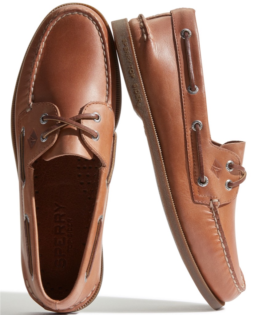 leather-sperry-topsiders-1.jpeg